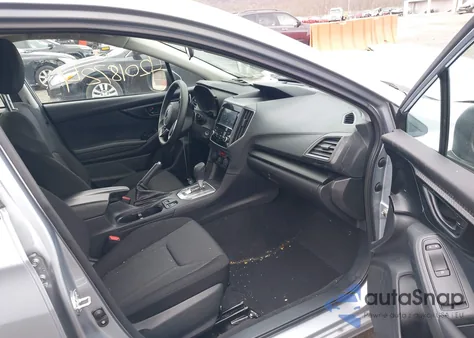 2023 Subaru Impreza Premium 5-Door z USA, uszkodzony, nr VIN 4S3GTAV6XP3703123